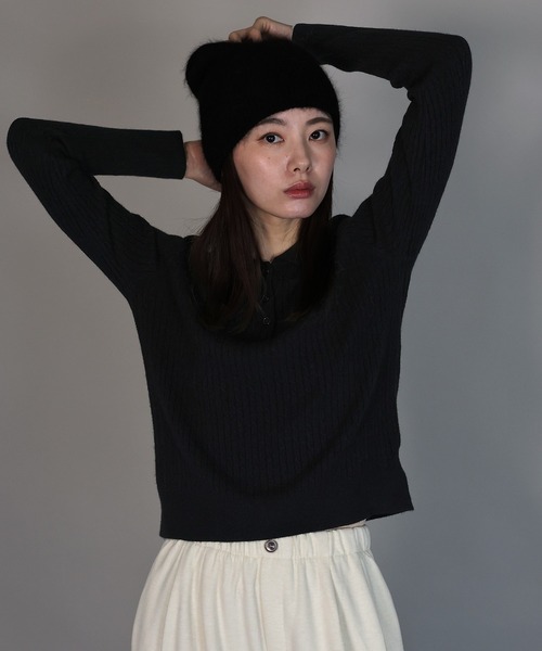 J by blue（ジェイバイブルー）の「ケーブルポロニット（ニット/セーター・レディース・アイボリー/ブラック/グレー・MEDIUM）」の3枚目の写真