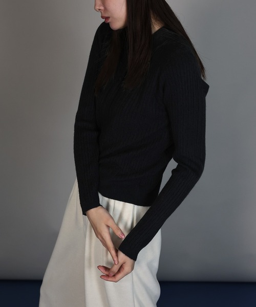 J by blue（ジェイバイブルー）の「ケーブルポロニット（ニット/セーター・レディース・アイボリー/ブラック/グレー・MEDIUM）」の17枚目の写真
