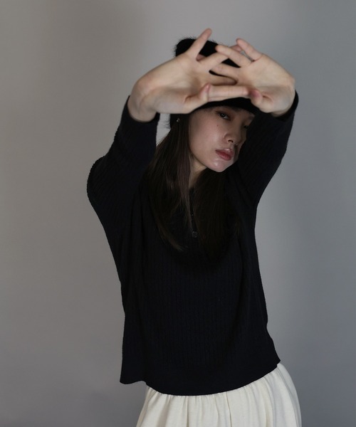 J by blue（ジェイバイブルー）の「ケーブルポロニット（ニット/セーター・レディース・アイボリー/ブラック/グレー・MEDIUM）」の15枚目の写真