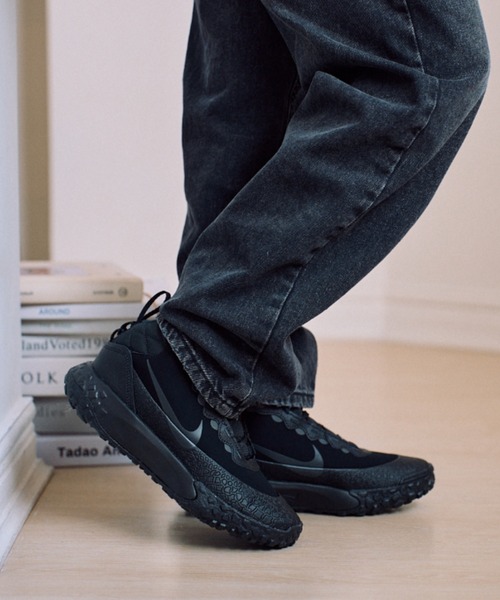 NIKE（ナイキ）の「ナイキ テラスカウト ジュニアブーツ / Nike Terrascout Big Kids' Boots with Reflective Accents IH7683-001 Black（ブーツ・キッズ・ブラック・22.5/23/23.5/24/24.5/25）」の7枚目の写真