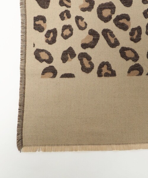 green label relaxing（グリーンレーベルリラクシング）の「レオパード ジャガード ストール（ストール/ショール・レディース・ブラック/ベージュ・FREE）」の5枚目の写真
