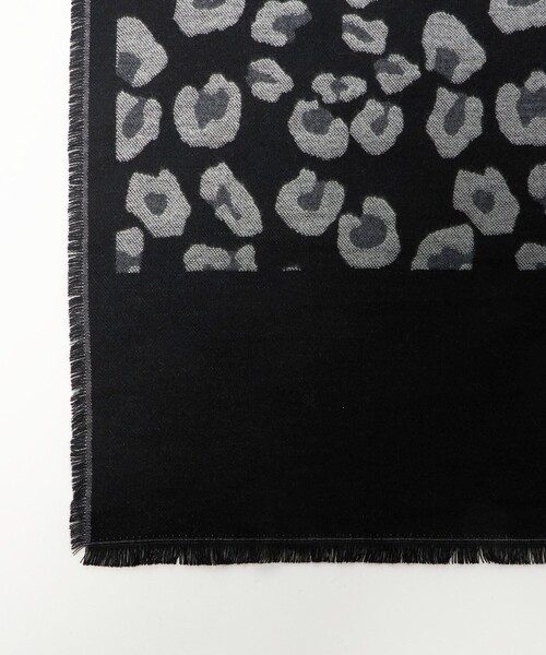 green label relaxing（グリーンレーベルリラクシング）の「レオパード ジャガード ストール（ストール/ショール・レディース・ブラック/ベージュ・FREE）」の7枚目の写真