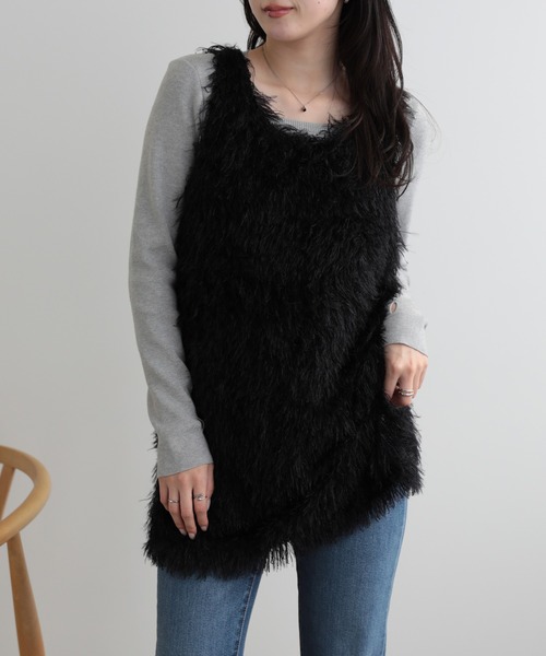 LUMIRA(アパレル)(ルミラ)の「オールシーズンOK シルエットがかわいいフリンジロングベスト(ベスト・レディース・ブラック/アイボリー・FREE)」の12枚目の写真