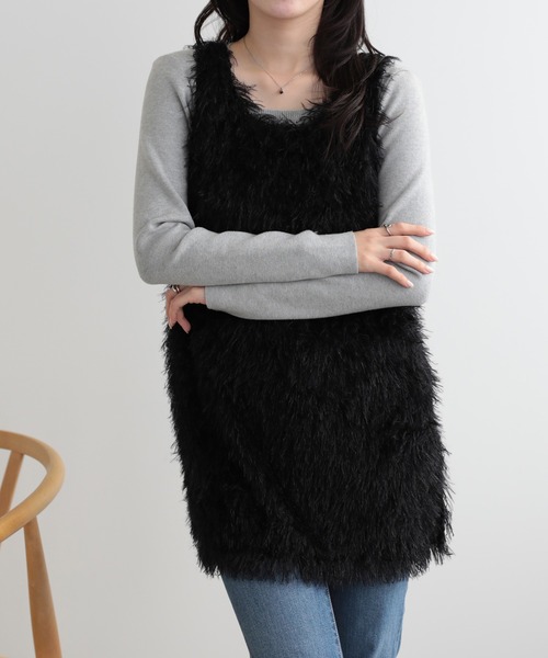 LUMIRA(アパレル)(ルミラ)の「オールシーズンOK シルエットがかわいいフリンジロングベスト(ベスト・レディース・ブラック/アイボリー・FREE)」の15枚目の写真