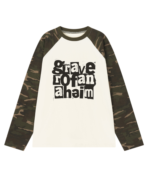 GRAVER（グレーバー）の「[ユニセックス]コラージュレターカモラグランロングスリーブTシャツ_クリーム（Tシャツ/カットソー・レディース・アイボリー・MEDIUM/LARGE）」の2枚目の写真