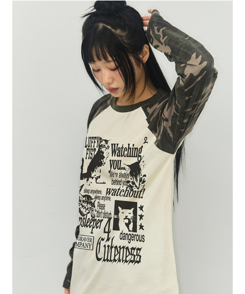 GRAVER（グレーバー）の「[ユニセックス]コラージュレターカモラグランロングスリーブTシャツ_クリーム（Tシャツ/カットソー・レディース・アイボリー・MEDIUM/LARGE）」の3枚目の写真