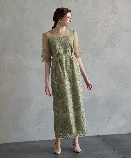 AIMER（エメ）の「【WEB限定】タックスリーブリーフレースタイトパーティードレス　結婚式　お呼ばれ　ドレス　20代 30代 40代（ドレス・レディース・グリーン/グレー/ブラック・SMALL/MEDIUM/LARGE）」の4枚目の写真