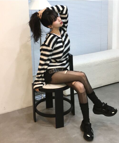 AKIII CLASSIC(アキクラシック)の「ヘリテージジョガートリプルブラック(スニーカー・レディース・その他・26cm/23cm/23.5cm/24cm/24.5cm/25cm/25.5cm)」の5枚目の写真