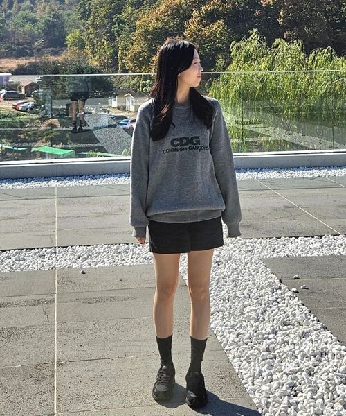 AKIII CLASSIC(アキクラシック)の「ヘリテージジョガートリプルブラック(スニーカー・レディース・その他・26cm/23cm/23.5cm/24cm/24.5cm/25cm/25.5cm)」の7枚目の写真