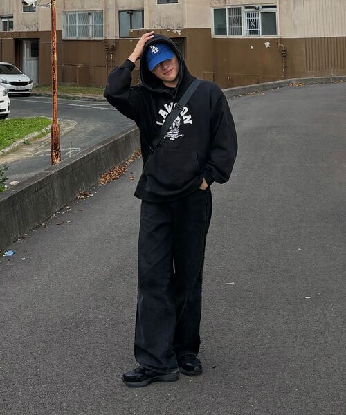 AKIII CLASSIC(アキクラシック)の「ヘリテージジョガートリプルブラック(スニーカー・レディース・その他・26cm/23cm/23.5cm/24cm/24.5cm/25cm/25.5cm)」の11枚目の写真