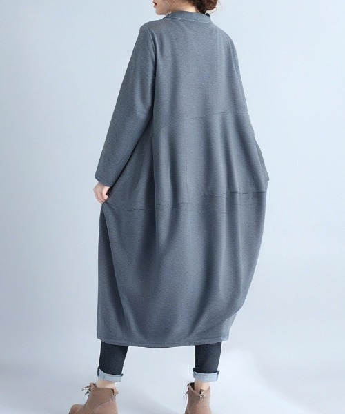 cammie(キャミー)の「セミハイネックバルーンワンピース(ワンピース・レディース・ブラック/グレー/オリーブ・M/L)」の10枚目の写真