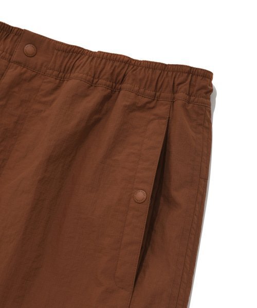 COVERNAT(カバーナット)の「トラックショーツ ブラウン(その他パンツ・レディース・その他・XX-LARGE/LARGE/MEDIUM/SMALL/X-LARGE/X-SMALL)」の5枚目の写真