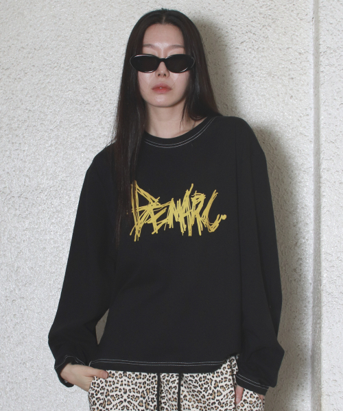 DEMARC（ドゥマーク）の「GRAFFITI LOGO TEXT BOXY LONG SLEEVE - Black（Tシャツ/カットソー・レディース・その他・MEDIUM/LARGE）」の12枚目の写真