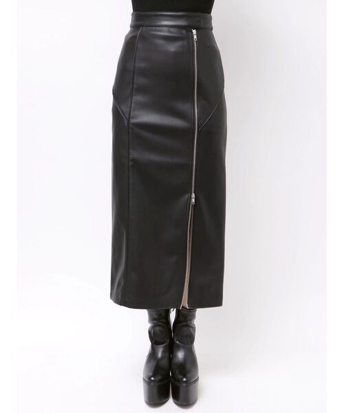 MURUA(ムルーア)の「ZIPスリットフェイクレザーナロースカート(スカート・レディース・ブラック/アイボリー/キャメル・2/1)」の19枚目の写真