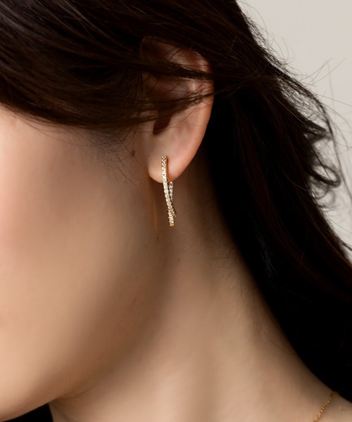 Cream dot.（クリームドット）の「【金属アレルギー対応】ビジューライン煌めくバックキャッチイヤリング/ピアス（ピアス（両耳用）・レディース・ゴールド系その他/シルバー系その他/ゴールド/ピンク/シルバー/ピンク系その他・ONE SIZE）」の10枚目の写真