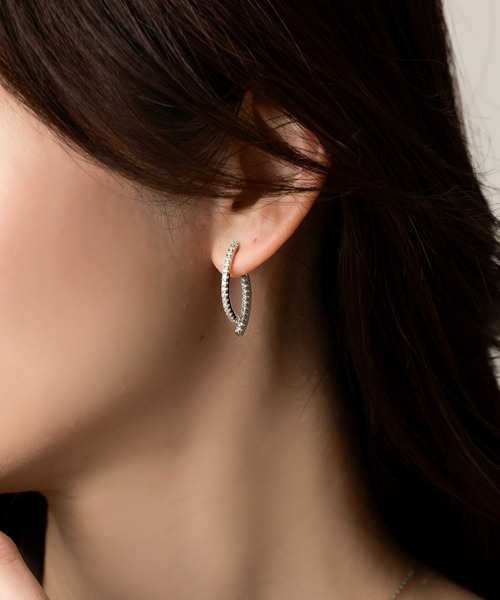 Cream dot.（クリームドット）の「【金属アレルギー対応】ビジューライン煌めくバックキャッチイヤリング/ピアス（ピアス（両耳用）・レディース・ゴールド系その他/シルバー系その他/ゴールド/ピンク/シルバー/ピンク系その他・ONE SIZE）」の11枚目の写真