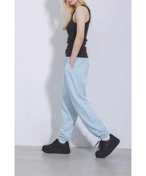 GOAT(ゴート)の「GOAT / 13.5oz SWEAT PANTS(スウェットパンツ・レディース・ブラック/サックスブルー/アイボリー/ライトイエロー/ヘザーグレー・S/M)」の4枚目の写真