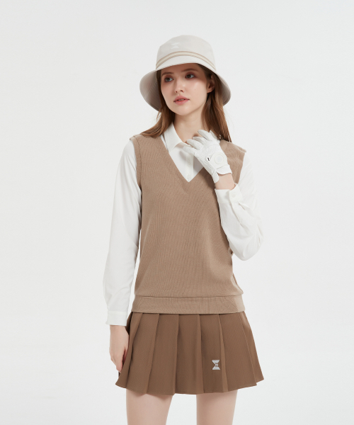 E.PARCA(イパルカ)の「ステルスダブルベストシャツ(Tシャツ/カットソー・レディース・その他・SMALL/LARGE/MEDIUM)」の4枚目の写真