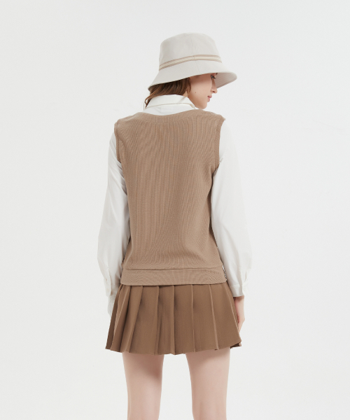 E.PARCA(イパルカ)の「ステルスダブルベストシャツ(Tシャツ/カットソー・レディース・その他・SMALL/LARGE/MEDIUM)」の6枚目の写真