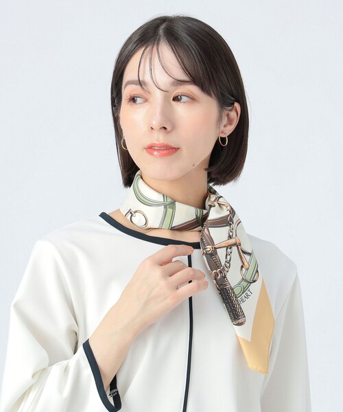 BEAMS HEART（ビームスハート）の「柄 プリント スカーフ（バンダナ/スカーフ・レディース・グレー/ベージュ・ONE SIZE）」の9枚目の写真