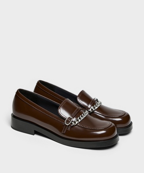 CHARLES & KEITH(チャールズ & キース)の「Georgie ジョージ チェーンローファー(ローファー・レディース・ブラック系その他7/ダークブラウン・25cm/24.5cm/22.5cm/23.5cm/23cm/25.5cm)」の7枚目の写真