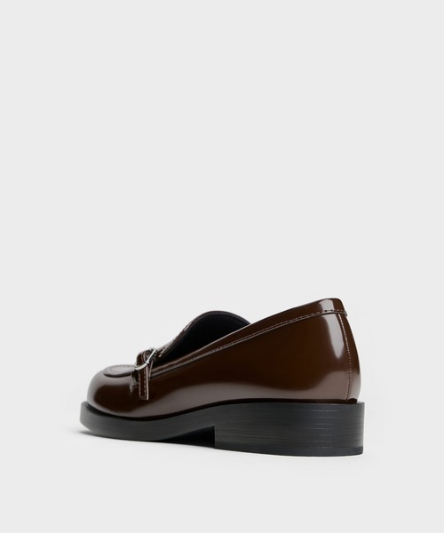 CHARLES & KEITH(チャールズ & キース)の「Georgie ジョージ チェーンローファー(ローファー・レディース・ブラック系その他7/ダークブラウン・25cm/24.5cm/22.5cm/23.5cm/23cm/25.5cm)」の12枚目の写真