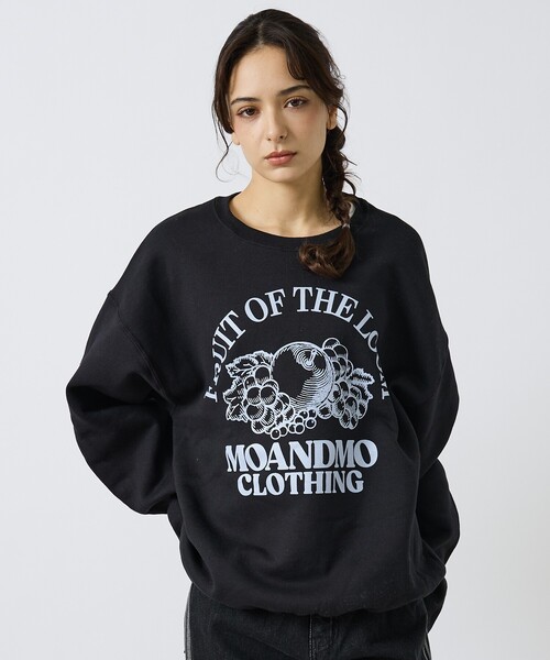 FRUIT OF THE LOOM(フルーツオブザルーム)の「【MOANDMO CLOHING × FRUIT OF THE LOOM】CREW SWEAT/限定コラボレーションクルースウェット/ユニセックス(スウェット・メンズ・ネイビー/グレー/ブラック・M/L/XL)」の2枚目の写真