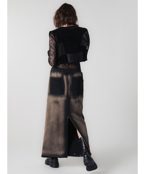 ELCHELE(エルチェレ)の「BLEACH DYE STRAIGHT SKIRT(スカート・レディース・グレー/ブラック/ベージュ・36/38)」の7枚目の写真
