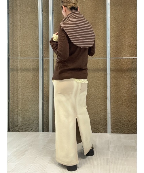 ELCHELE(エルチェレ)の「BLEACH DYE STRAIGHT SKIRT(スカート・レディース・グレー/ブラック/ベージュ・36/38)」の14枚目の写真