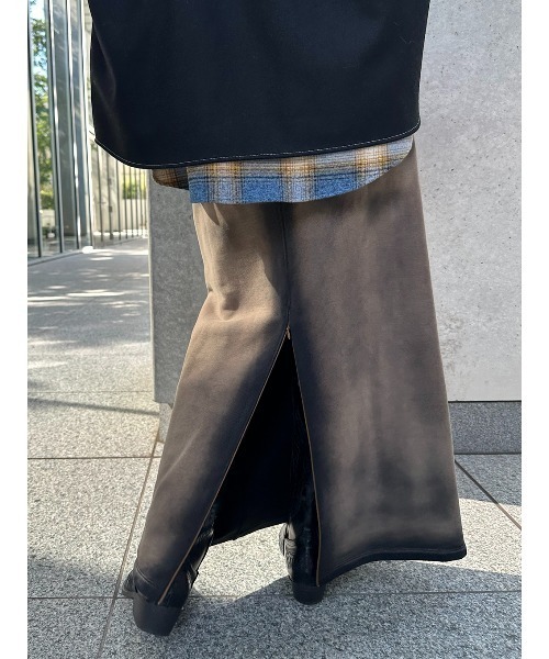 ELCHELE(エルチェレ)の「BLEACH DYE STRAIGHT SKIRT(スカート・レディース・グレー/ブラック/ベージュ・36/38)」の17枚目の写真