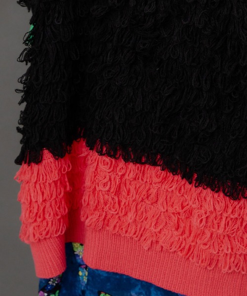 ScoLar（スカラー）の「153770：バイカラーフリンジニットカーディガン（カーディガン/ボレロ・レディース・ブラック/パープル・M）」の21枚目の写真