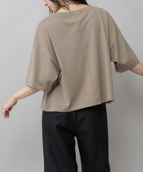 Munich（ミューニック）の「コットンジャージパイソン柄プリントTシャツ（Tシャツ/カットソー・レディース・ライトグレー/ホワイト/モカ・FREE）」の6枚目の写真