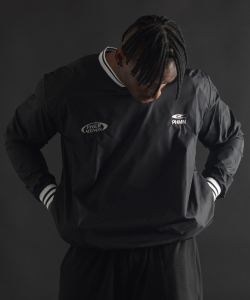 PHERMENON（フェルメノン）の「エアウーブンピステロングスリーブ - ブラック（Tシャツ/カットソー・メンズ・ブラック・1/2/3）」の4枚目の写真
