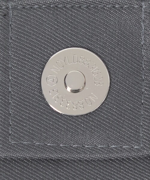 green label relaxing(グリーンレーベルリラクシング)の「メタリックヤーン ポシェット / ショルダーバッグ(ショルダーバッグ・レディース・シルバー/ケリーグリーン/ブラック・FREE)」の18枚目の写真