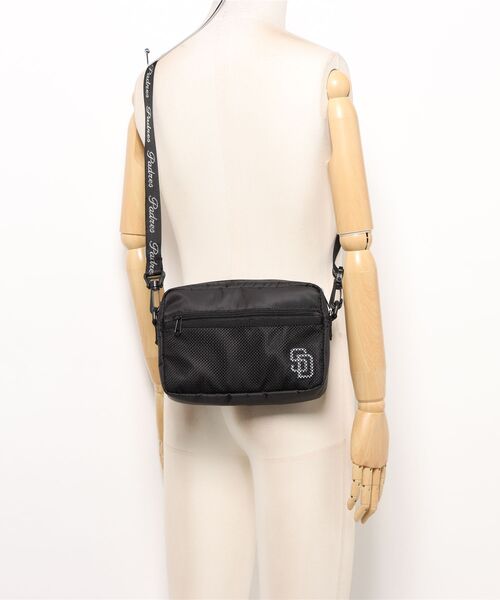 MLB(メジャーリーグベースボール)の「MLB 横型ショルダーバッグ2【パドレス】(ショルダーバッグ・レディース・ブラック/カーキ・FREE)」の6枚目の写真