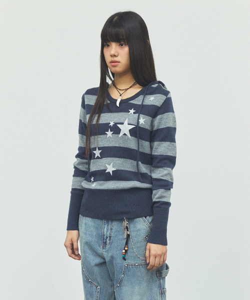 Cavish（カビシ）の「W U NECK STRIPED STAR KNIT HOODIE NAVY(CV2FFFK601A)（ニット/セーター・レディース・ネイビー・S/M）」の2枚目の写真