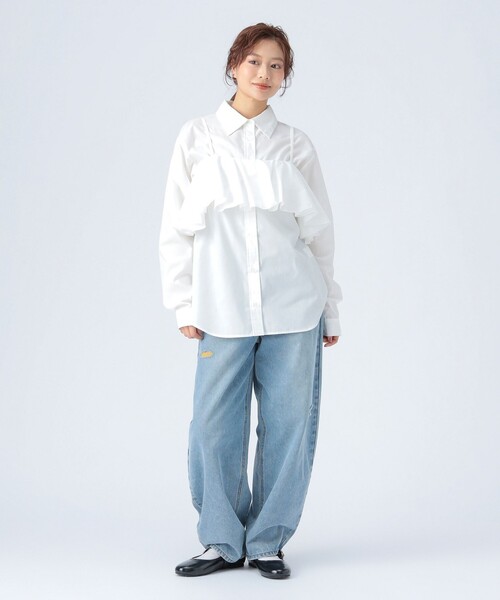 BEAMS HEART(ビームスハート)の「フリルビスチェ セットシャツ(シャツ/ブラウス・レディース・ホワイト/サックスブルー/チャコールグレー・FREE)」の4枚目の写真