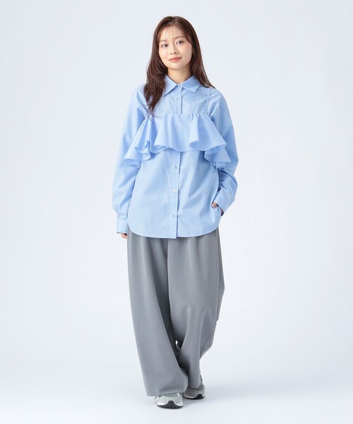BEAMS HEART(ビームスハート)の「フリルビスチェ セットシャツ(シャツ/ブラウス・レディース・ホワイト/サックスブルー/チャコールグレー・FREE)」の12枚目の写真