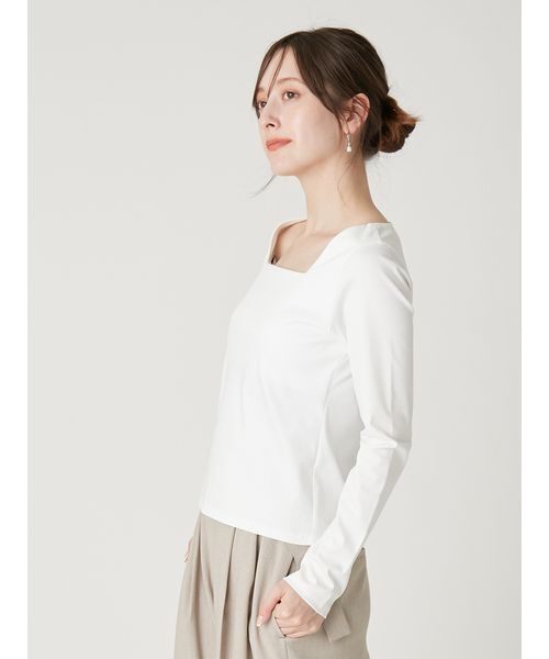 FRAY I.D（フレイアイディー）の「スクエアネックTシャツ／接触冷感・防シワ（Tシャツ/カットソー・レディース・ホワイト/ネイビー/イエロー/ブラック・F）」の7枚目の写真