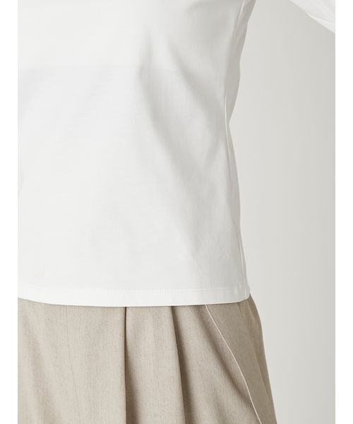 FRAY I.D（フレイアイディー）の「スクエアネックTシャツ／接触冷感・防シワ（Tシャツ/カットソー・レディース・ホワイト/ネイビー/イエロー/ブラック・F）」の11枚目の写真