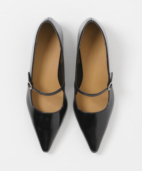 SENSE OF PLACE by URBAN RESEARCH（センスオブプレイスバイアーバンリサーチ）の「『抗菌』ポインテッドフラットパンプス（パンプス・レディース・ブラック/アイボリー・MEDIUM/SMALL/LARGE）」の6枚目の写真