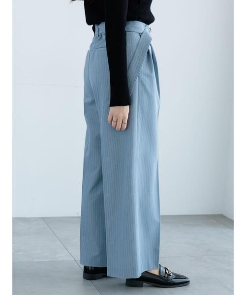 Te chichi（テチチ）の「ピンストライプタックワイドパンツ（その他パンツ・レディース・ベージュ/ブルー・F）」の15枚目の写真