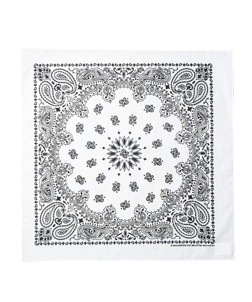 HAV-A-HANK（ハバハンク ）の「●HAV-A-HANK●PAISLEY　BANDANNA（バンダナ/スカーフ・メンズ・シルバー/ネイビー系/ブラック×レッド/ネイビー/パープル/カーキ/ブラック/バーガンディー/グリーン/チャコールグレー/レッド/ホワイト・FREE）」の2枚目の写真