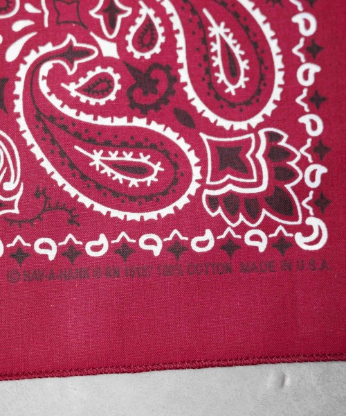 HAV-A-HANK（ハバハンク ）の「●HAV-A-HANK●PAISLEY　BANDANNA（バンダナ/スカーフ・メンズ・シルバー/ネイビー系/ブラック×レッド/ネイビー/パープル/カーキ/ブラック/バーガンディー/グリーン/チャコールグレー/レッド/ホワイト・FREE）」の14枚目の写真