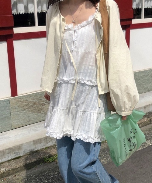 yuue' ( wear )(ユーイ)の「2WAYストライプフリルティアードキャミチュニック/ミニワンピース(キャミソール・レディース・ホワイト/ブラック・FREE)」の9枚目の写真