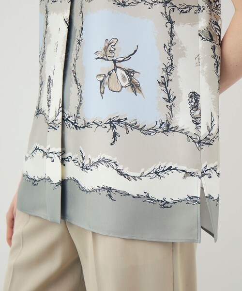 TOMORROWLAND collection（トゥモローランドコレクション）の「ローマプリント フレンチスリーブブラウス（シャツ/ブラウス・レディース・ベージュ系その他・36）」の9枚目の写真