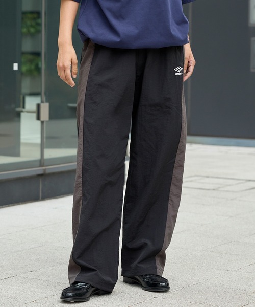 UMBRO（アンブロ）の「UMBRO/アンブロ 別注 配色ライン ドロスト ロゴ