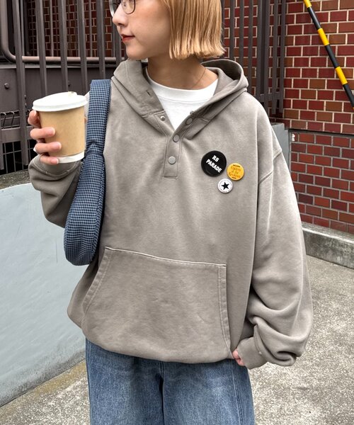 CIAOPANIC TYPY(チャオパニックティピー)の「【UNISEX】ポーチ付き中綿ハンドBAG(ショルダーバッグ・レディース・ブラック系その他/ブラック/ブルー・ONE SIZE)」の9枚目の写真