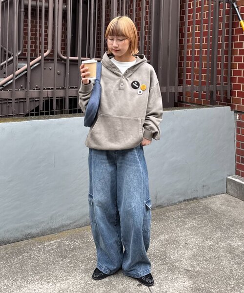 CIAOPANIC TYPY(チャオパニックティピー)の「【UNISEX】ポーチ付き中綿ハンドBAG(ショルダーバッグ・レディース・ブラック系その他/ブラック/ブルー・ONE SIZE)」の10枚目の写真