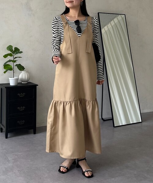 prose verse（プロズヴェール）の「裾フリルVネックジャンスカ（ジャンパースカート・レディース・ベージュ/ブラック・LARGE/MEDIUM）」の18枚目の写真